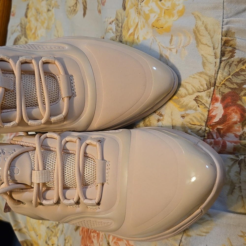 Skechers Women's Sneakers - Picture 5 of 6